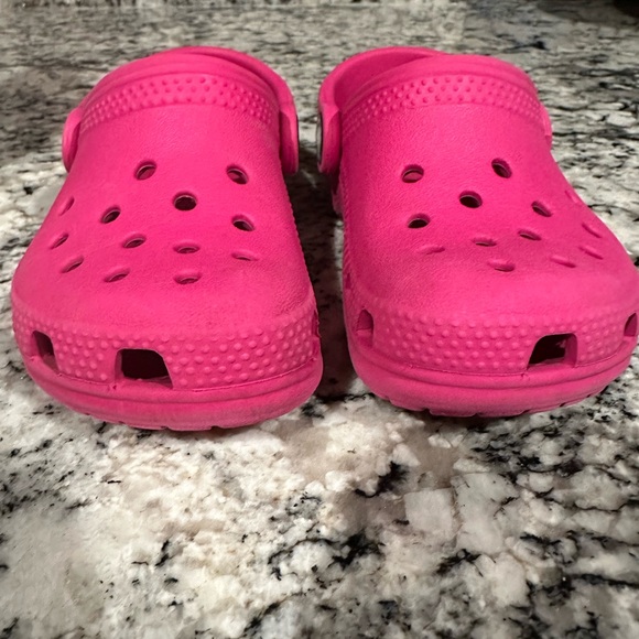 Toddler Girl Crocs - Picture 2 of 5